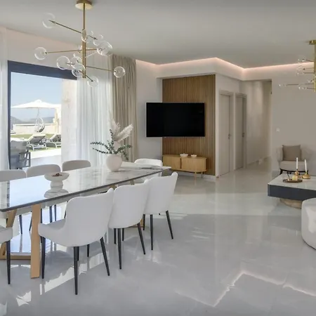 Elira Luxury - With Private Pool * Choumeri