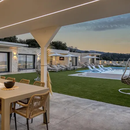 Villa Elira Luxury - With Private Pool *